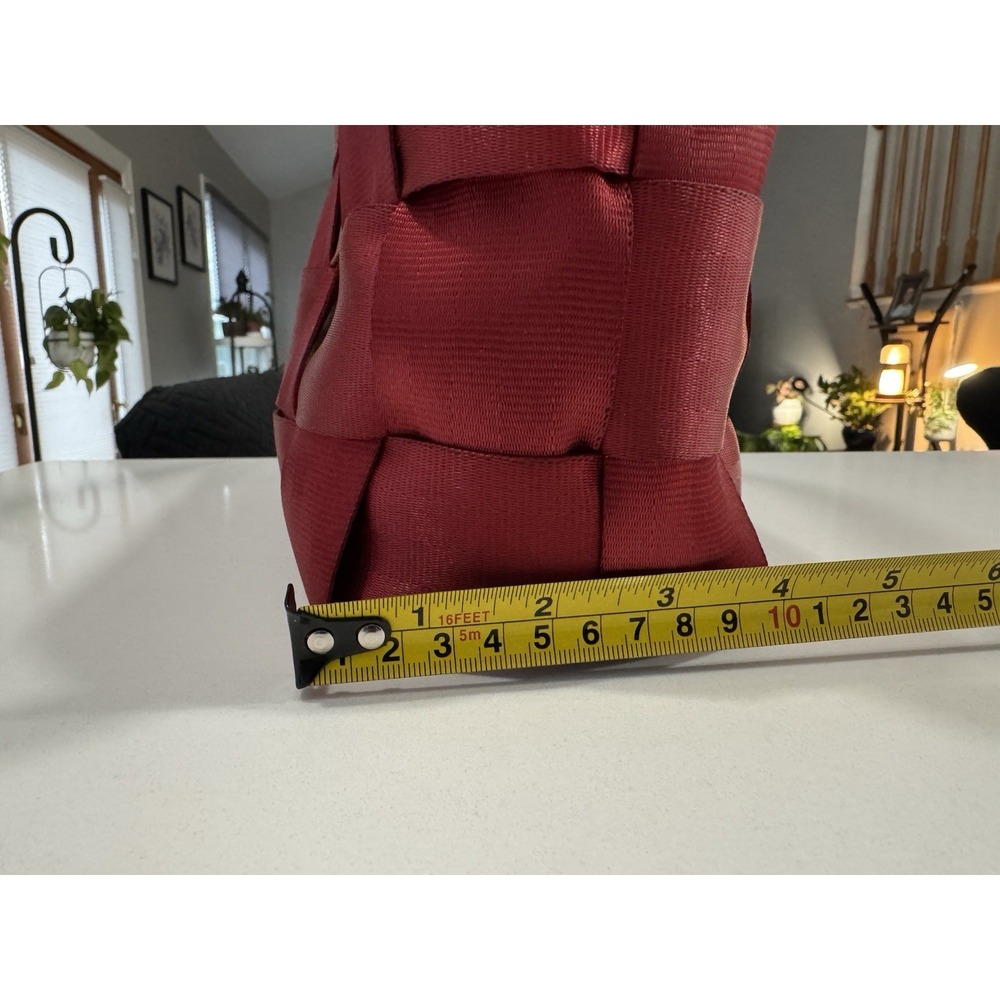 Harvey's Seatbelt Bag - Red - Very Gently Used - Picture 10 of 11